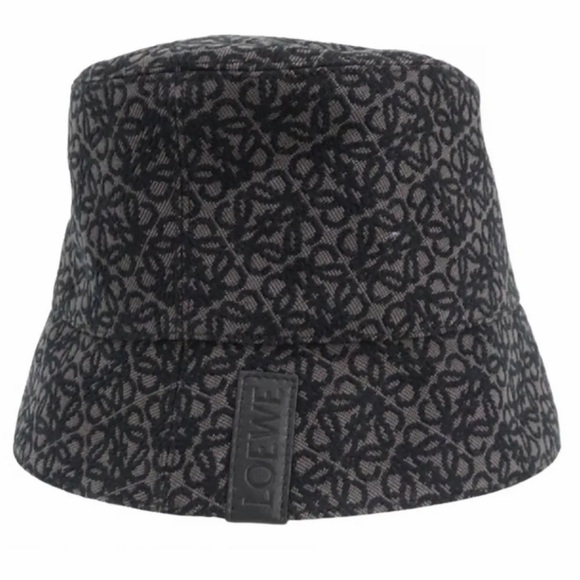 Loewe Monogram Patterned Hat NWOT with Loewe dust bag